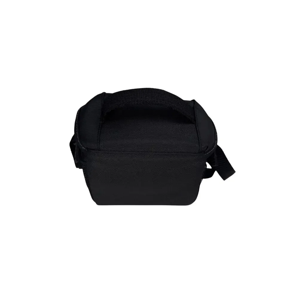 Sony LCSU11 Soft Compact Carrying Case for Cyber-Shot Cameras (Black), Excellent